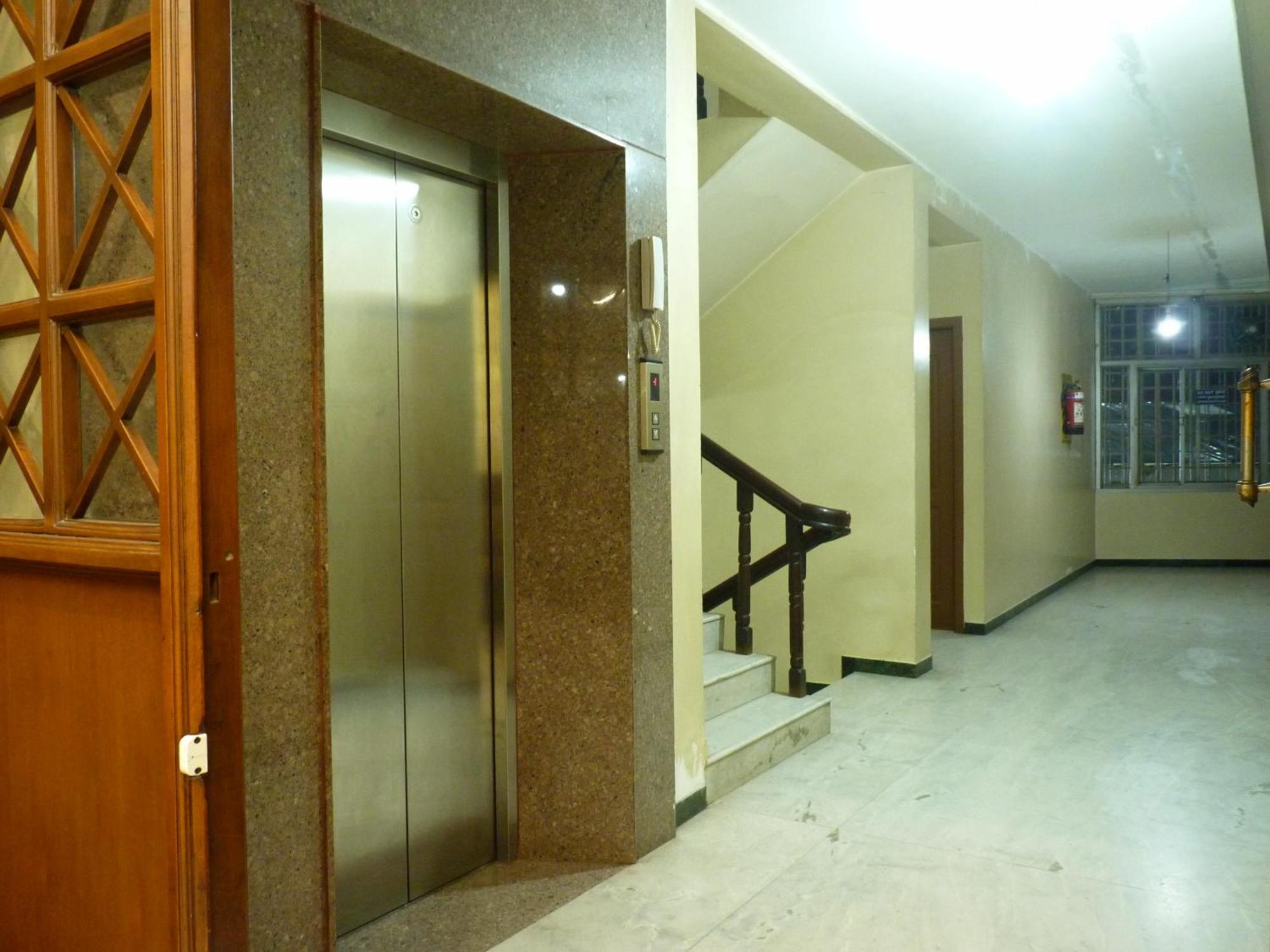 Nanda Lodge Mettuppālaiyam 외부 사진