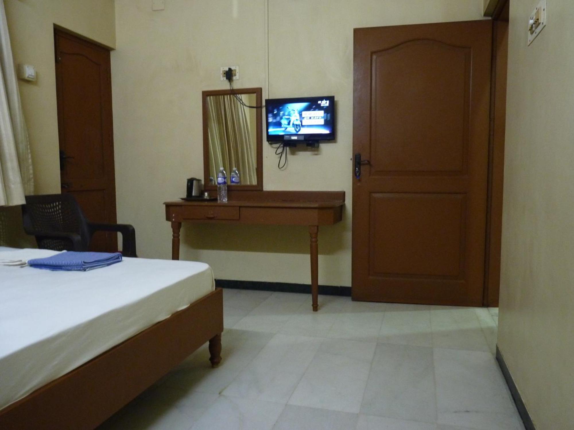 Nanda Lodge Mettuppālaiyam 외부 사진